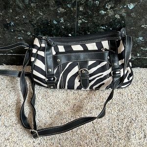 Zebra purse